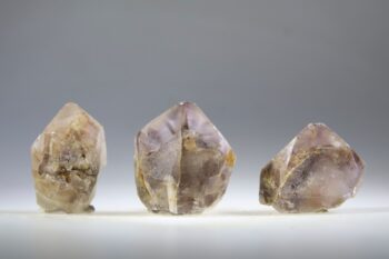 Amethist/Prasioliet met inclusies