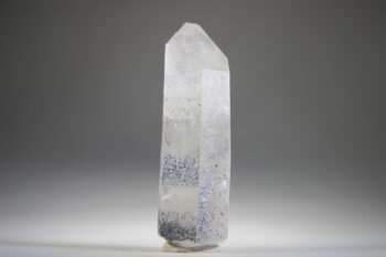 Anatase (blauwe) op en in kwarts - Afbeelding 2