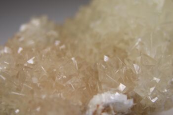 Calciet (wit) uit Indonesië - Afbeelding 2