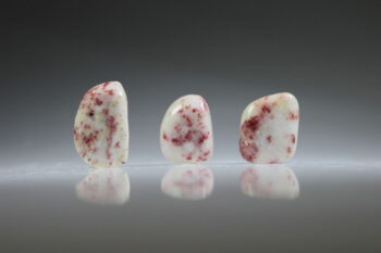 Cinnaberkwarts - Afbeelding 2