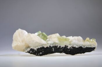 Apofylliet (groene) met Stilbiet en soms Heulandiet (Hieros Gamos) - Afbeelding 5