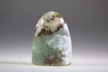 Heulandiet (veelal groen) met Stilbiet