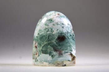 Heulandiet (veelal groen) met Stilbiet