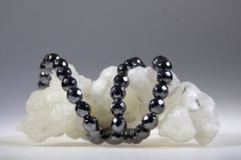 Hematiet armbandje (facet)