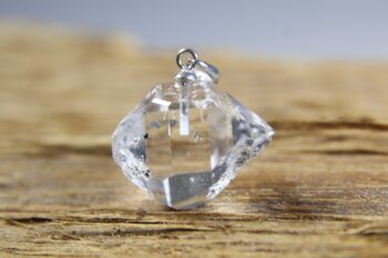 Herkimer Diamant New York hanger