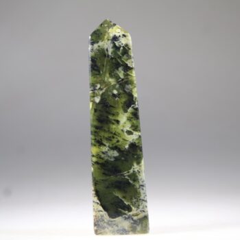 Jade Nefriet Pakistan Obelisk