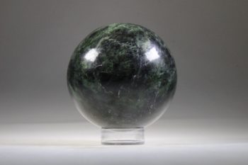 Jade Nefriet Pakistan bol