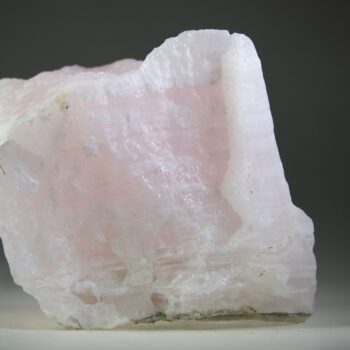 Mangano Calciet Ruw