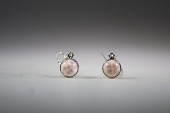 Natroliet Roze uit Indonesië (Rhodatroliet) Oorhangers