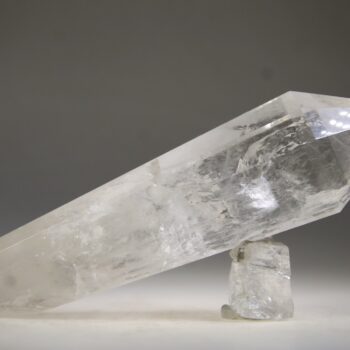 Vogelkristal of Phi-kristal Bergkristal, 12 facet
