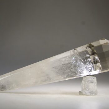 Vogelkristal of Phi-kristal Bergkristal, 12 facet