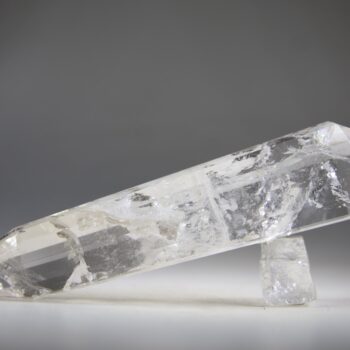 Vogelkristal of Phi-kristal Bergkristal, 12 facet