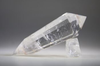 Vogelkristal of Phi-kristal Bergkristal, 12 facet
