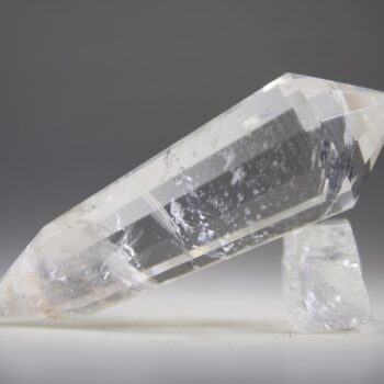 Vogelkristal of Phi-kristal Bergkristal, 12 facet