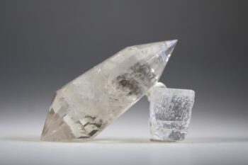 Vogelkristal of Phi-kristal Rookkwarts, 12 facet - Afbeelding 2