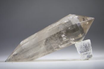 Vogelkristal of Phi-kristal Rookkwarts, 12 facet - Afbeelding 5