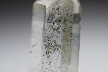 Protector Kwarts (Kwarts met Hematiet stippen erin) - Afbeelding 2