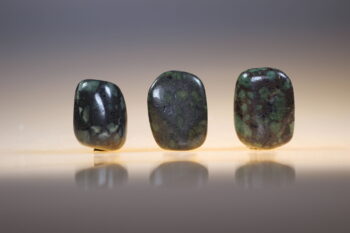 Lakelandiet Bytowniet met Basalt