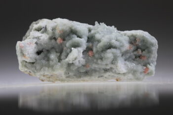 Rhodochrosiet kristalletjes op drusy kwarts - Afbeelding 2