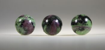 Robijn in Zoisiet - Afbeelding 4