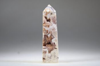 Chalcedoon Roze uit Indonesië (tower)