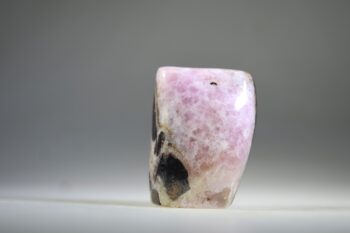 Aragoniet, roze, uit Pakistan (Soham)
