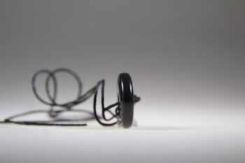 Shungit donut hanger - Afbeelding 2