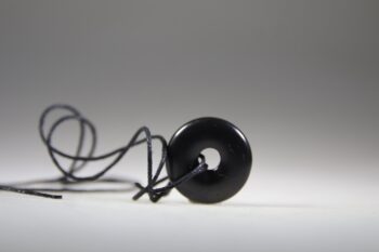 Shungit donut hanger - Afbeelding 4