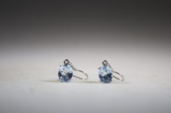 Topaas Sky blauw Oorhangers, facet geslepen