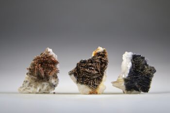 Vanadiniet op zwarte Bariet - Afbeelding 4